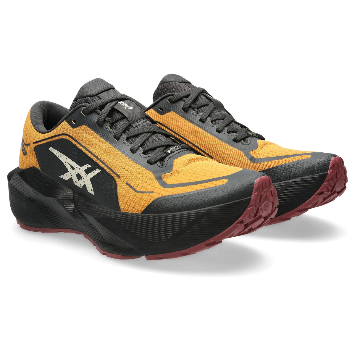 ASICS Novablast 6 GTX pour homme, coloris beige sandstorm et noir - vue latérale extérieure