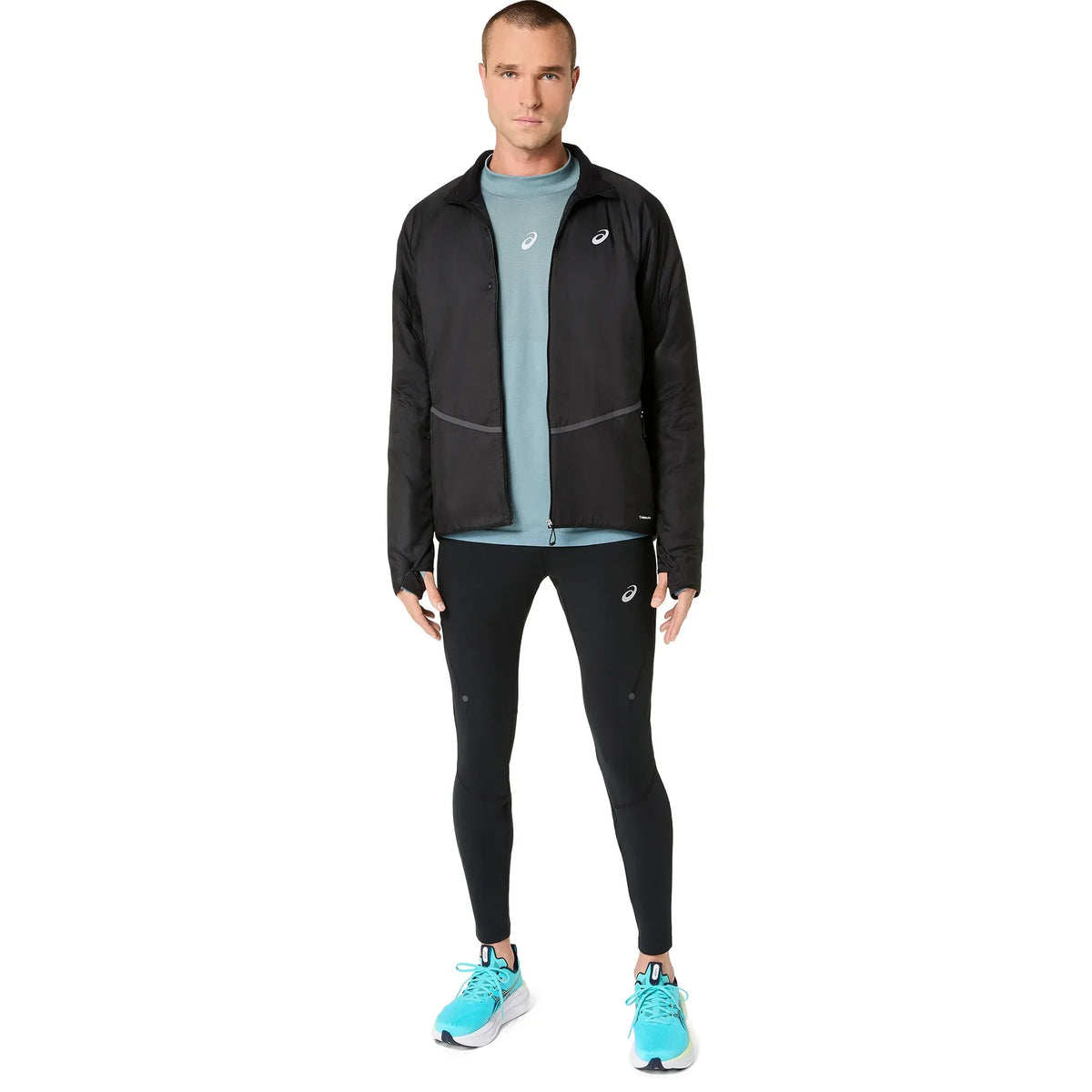 Homme portant la veste de course à pied d'hiver ASICS Road Winter noire