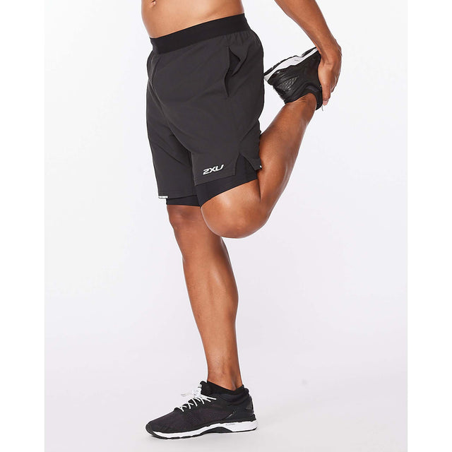 2XU 2XU Aero 2 en 1 shorts de course à pied 7 pouces pour homme