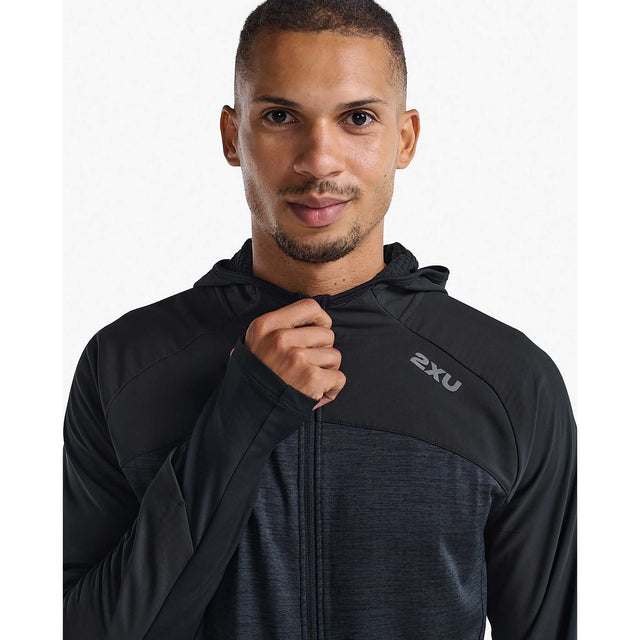 2XU 2XU Ignition Shield Hooded Mid Layer chandail à capuchon pour homme