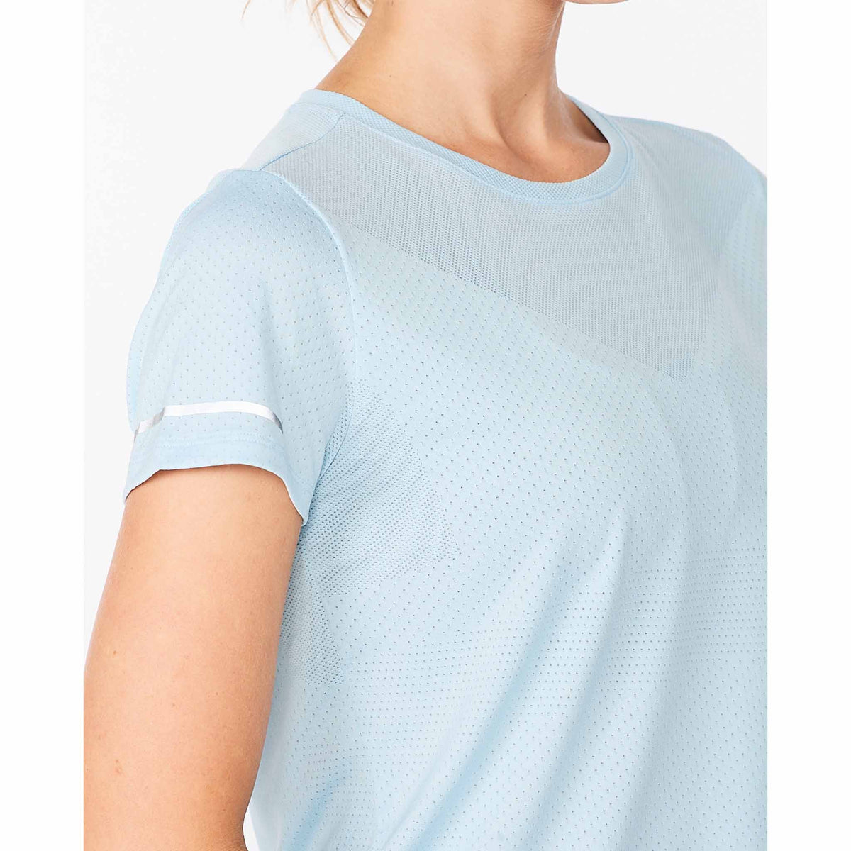 2XU 2XU Light Speed Tech t-shirt de course à pied manches courtes femme