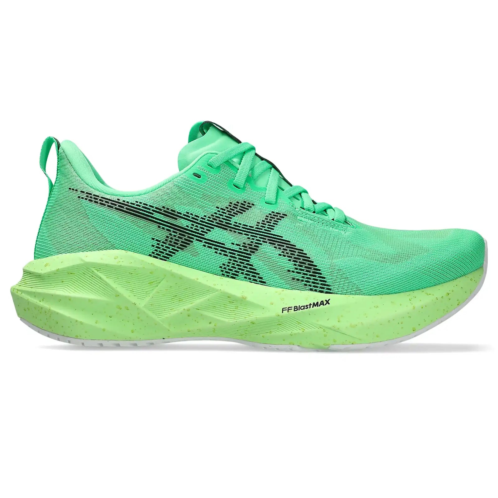 ASICS Novablast 5 Ekiden men’s running shoe, Vital Green / Black colourway