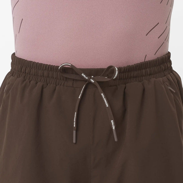 Salomon SHAKEout Core 5 po short de course à pied pour homme - Coffee Bean