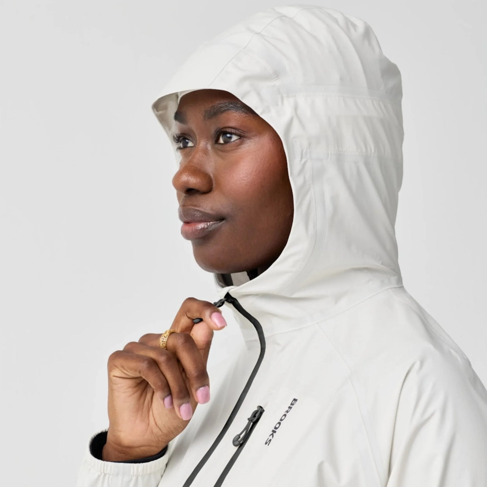 Brooks Canopy Waterproof Jacket women's waterproof jacket Bone