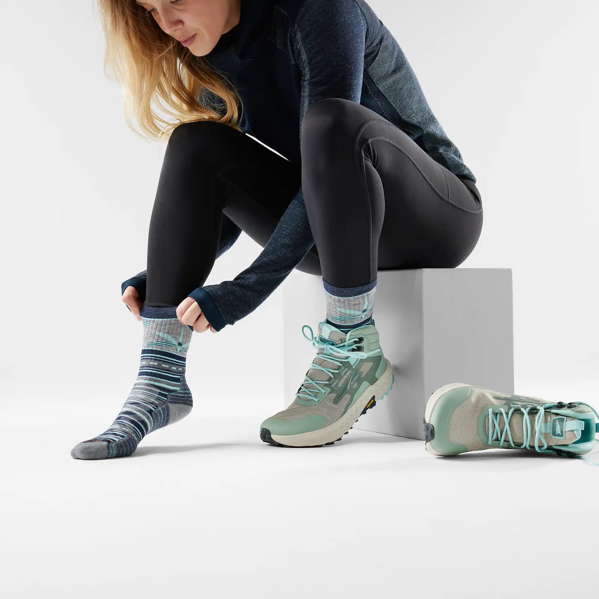 Smartwool mi-chaussettes de randonnée Dragon Stitch pour femme, coloris Gris chiné à libellules — vue supplémentaire