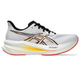 ASICS Sonicblast 2 pour homme, coloris blanc et orange - vue latérale droite