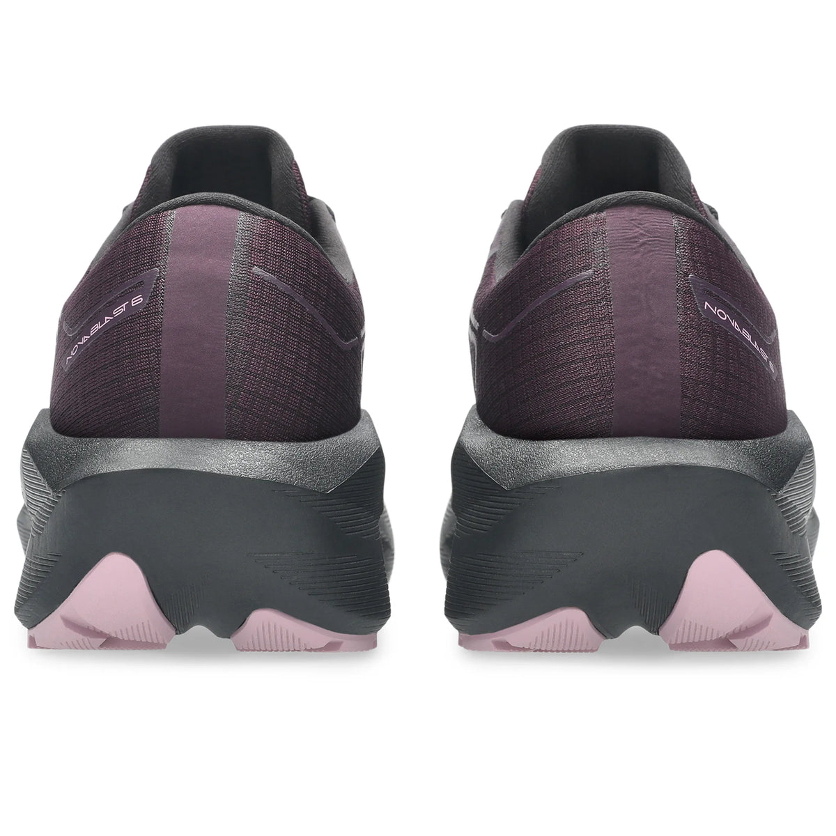 ASICS Novablast 6 GTX pour femme, coloris aubergine et noir - vue arrière