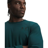 UA haut à manches longues avec logo à gauche pour homme Arden Green / Noir - détail
