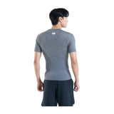 UA HeatGear Armour t-shirt de compression à manches courtes pour homme Carbon Heather / Noir - dos