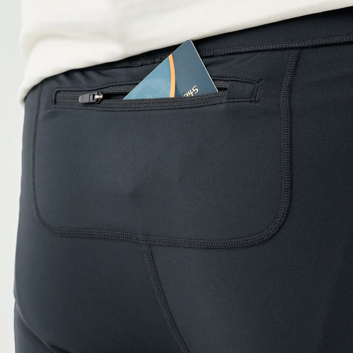 Brooks Momentum Thermal collant de course à pied pour homme – Noir (détail 1)
