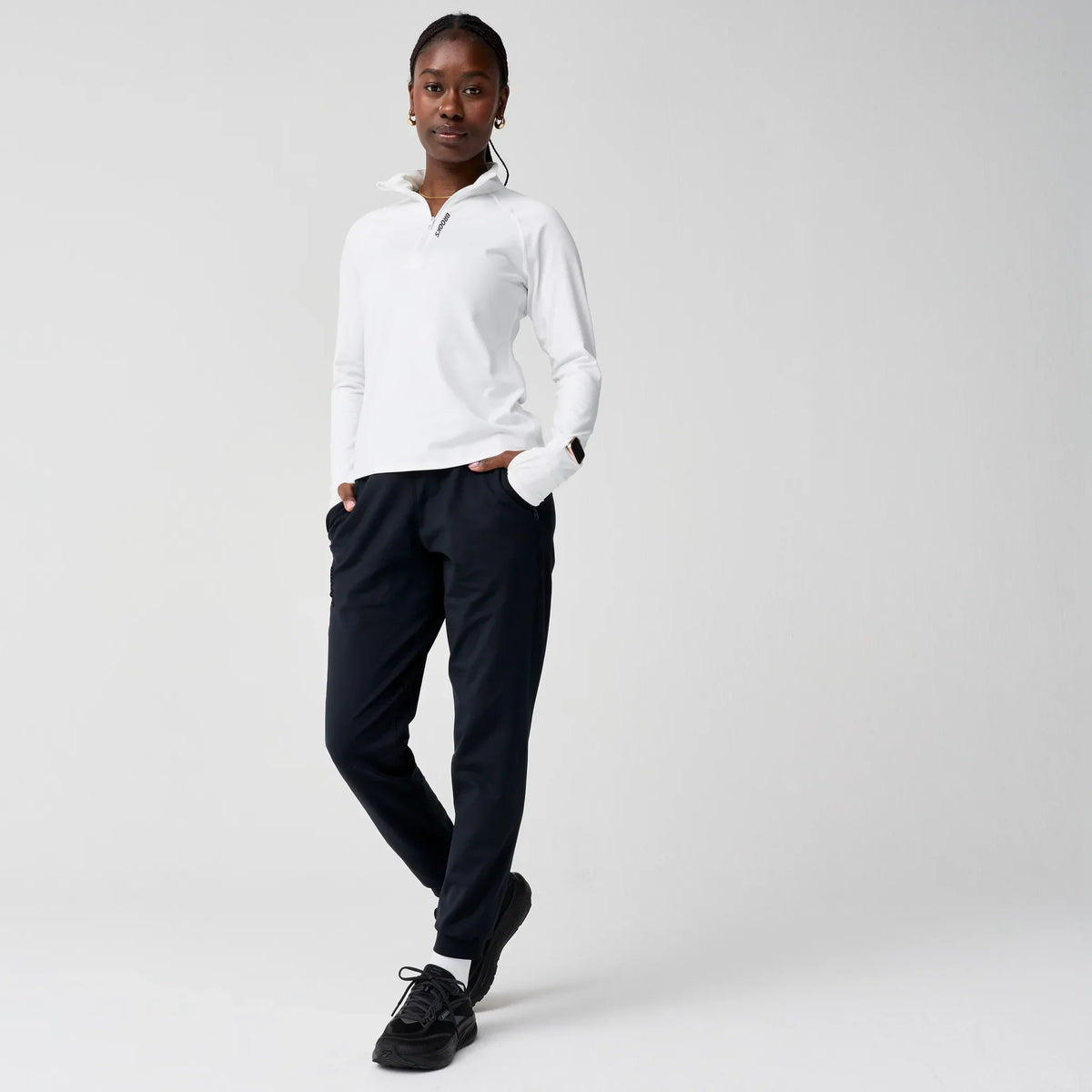 Brooks Momentum Thermal Jogger 2.0 pantalon de course à pied pour femme – Noir (vue de côté)