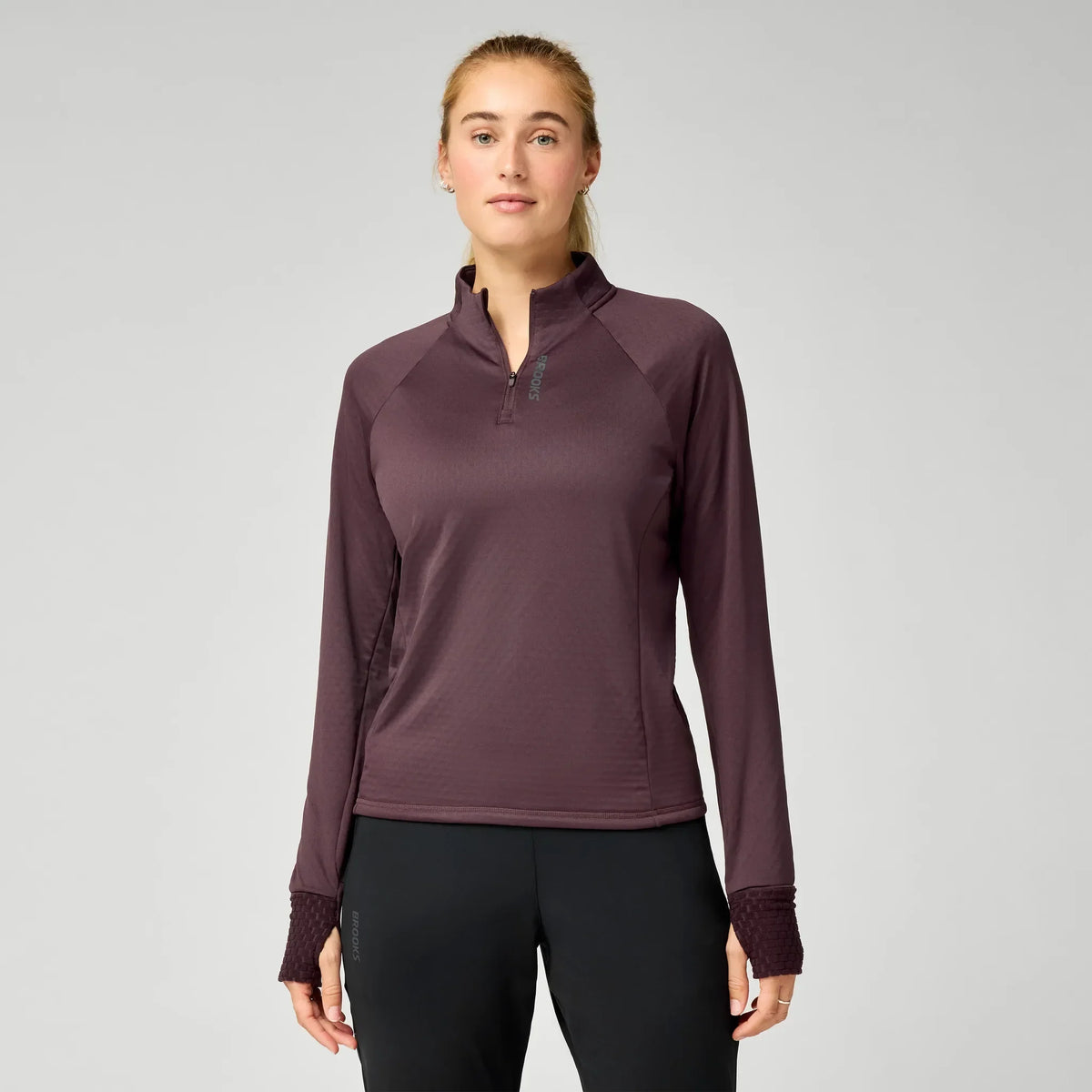 Brooks Momentum Thermal chandail 1/4 zip de course à pied pour femme – Cacao (vue avant)
