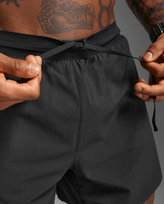 2XU Light Speed Stash short de course 5 pouces pour homme - Noir / Noir réfléchissant