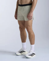 2XU Light Speed Stash short de course 5 pouces pour homme - Pebble / Noir réfléchissant