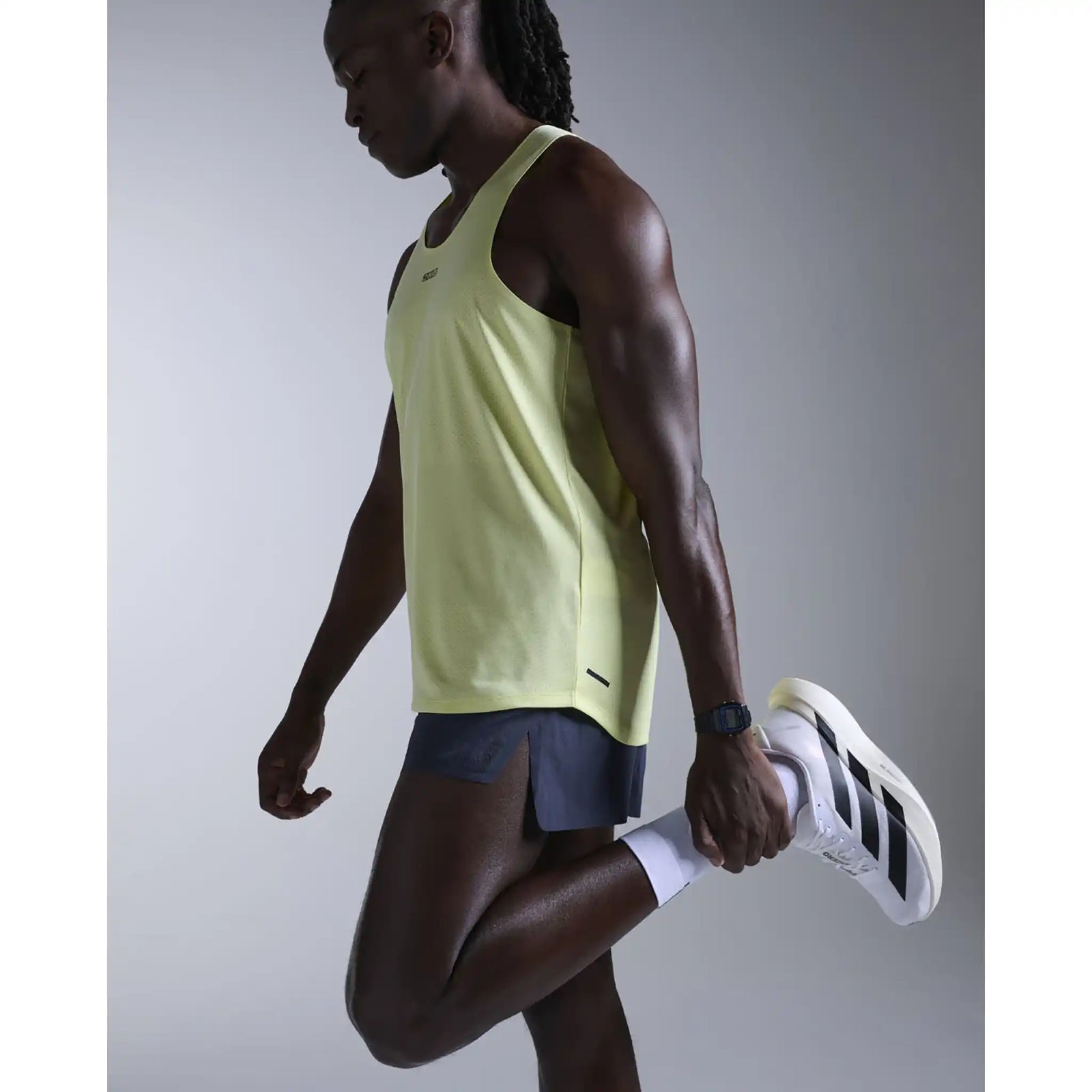 2XU Light Speed Tech camisole de course homme - Cool Matcha / Black Reflective