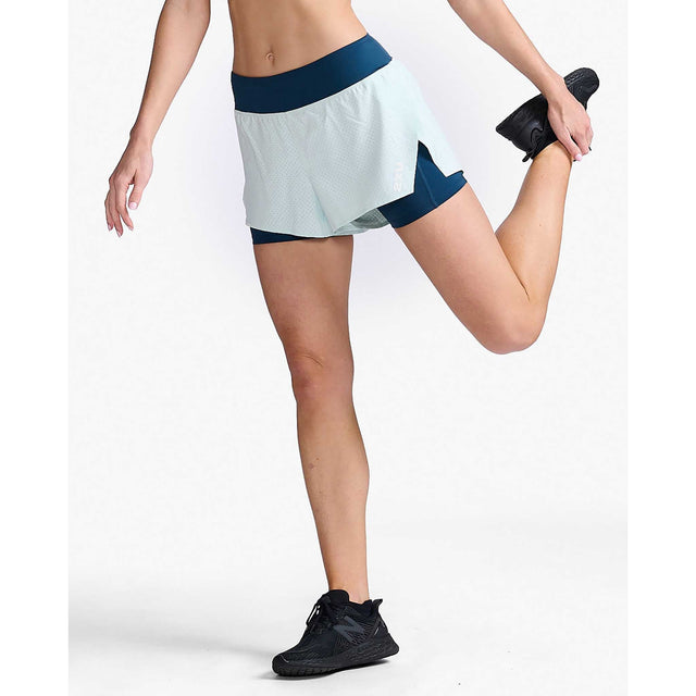 2XU 2XU Aero 2-en-1 4-Inch shorts de course à pied pour femme