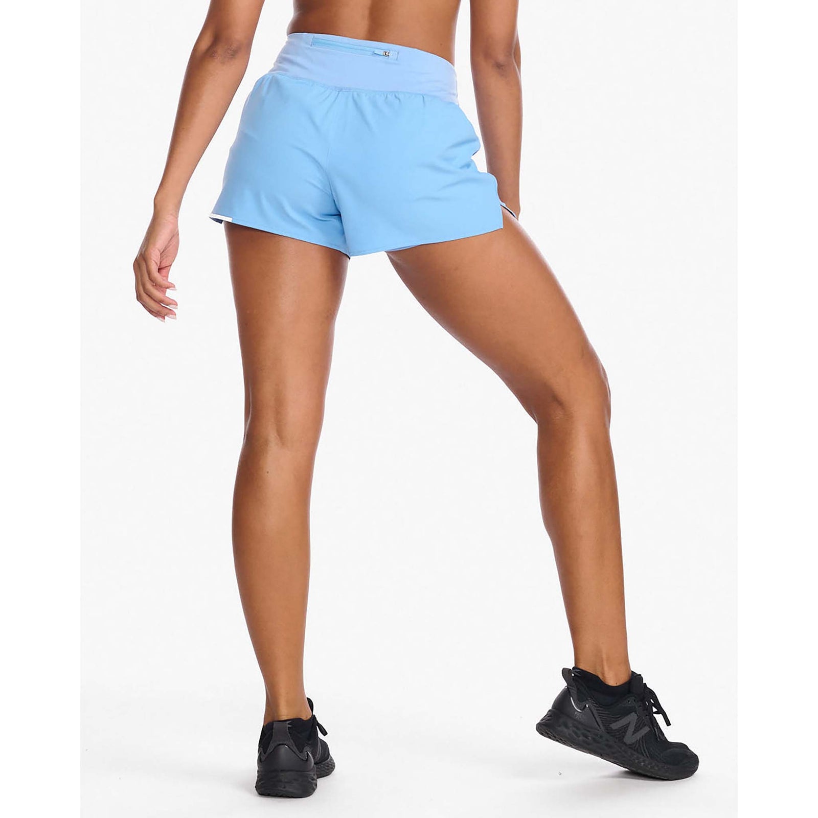 2XU 2XU Aero 3-Inch Shorts 2-en-1 de course à pied pour femme