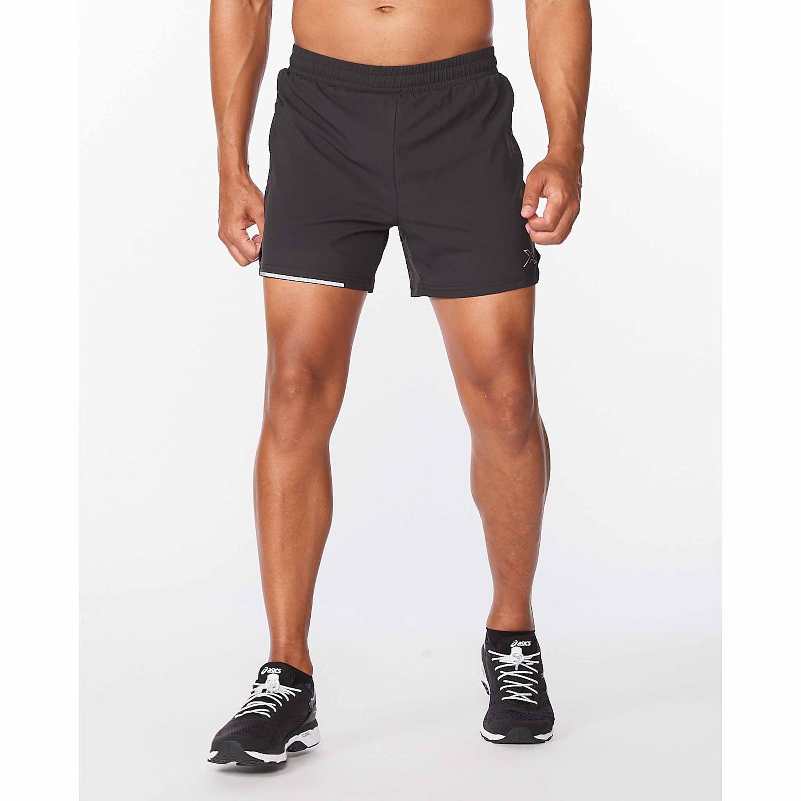 2XU 2XU Aero 5 Inch short de course à pied pour homme