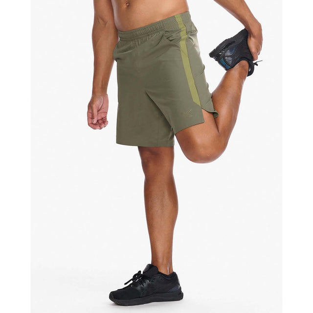 2XU 2XU Motion 8 Inch shorts de course à pied et entrainement pour homme