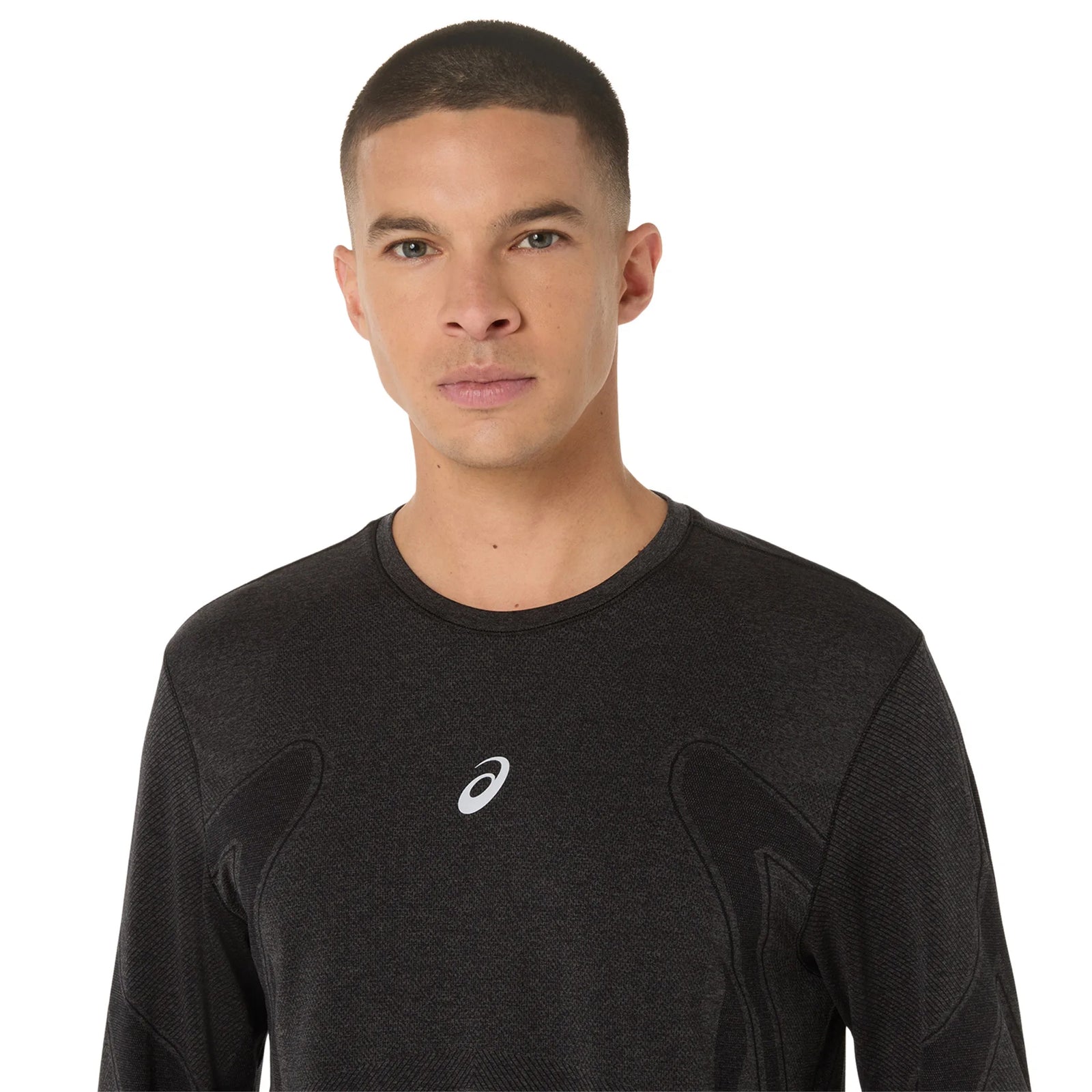 ASICS Road Seamless long-sleeve running top for men, Performance Black colour — close-up of the seamless knit and ventilation zones