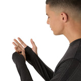 ASICS Road Seamless long-sleeve running top for men, Performance Black colour — close-up of the thumbholes on the sleeves