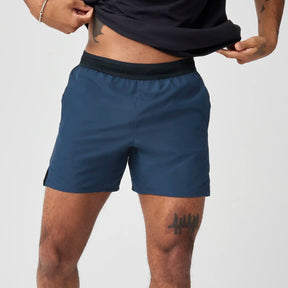 Brooks Dash short de course à pied 6 po 2-en-1 pour homme - Midnight Run / Noir