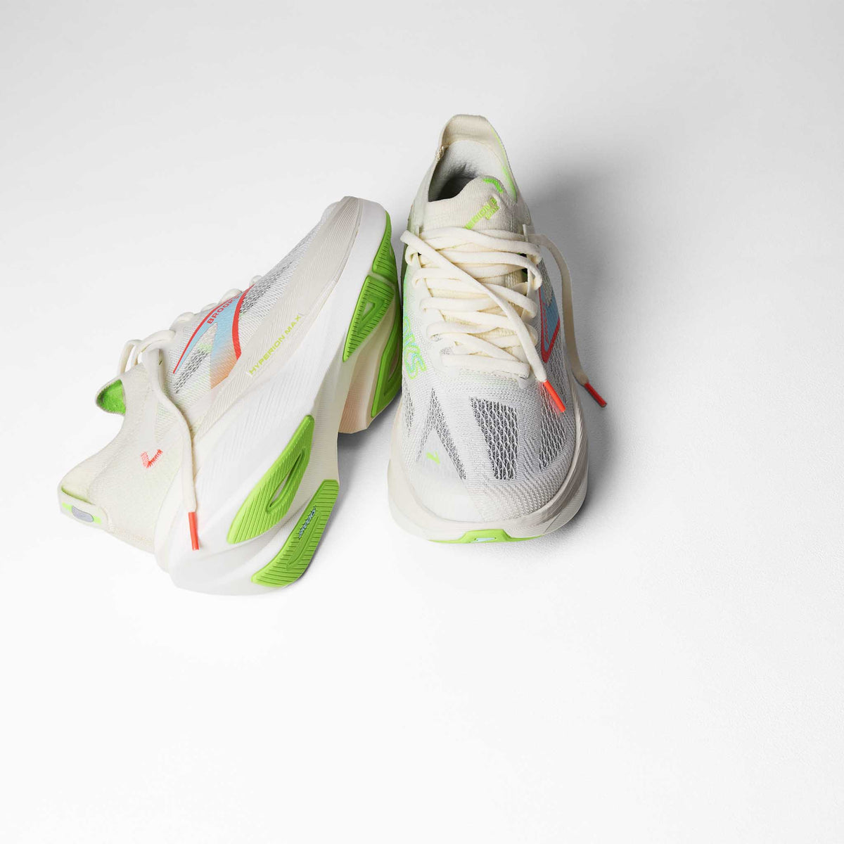Brooks Hyperion Max 3 chaussures de course à pied homme -Coconut / Green Gecko / Pink Clay