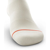 Outway Core Off White Crew unisex running sock - Off White - toe view