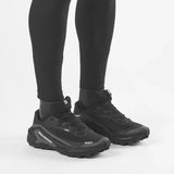 Salomon Genesis 2 GTX Spike chaussures de course en sentier unisexe - Black / Black / White, porté