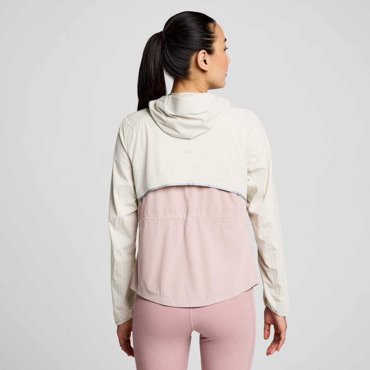 Saucony Saucony Runshield manteau de course à pied pour femme