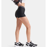 Under Armour Heatgear short court 8 cm femme - Ultimate Black / White