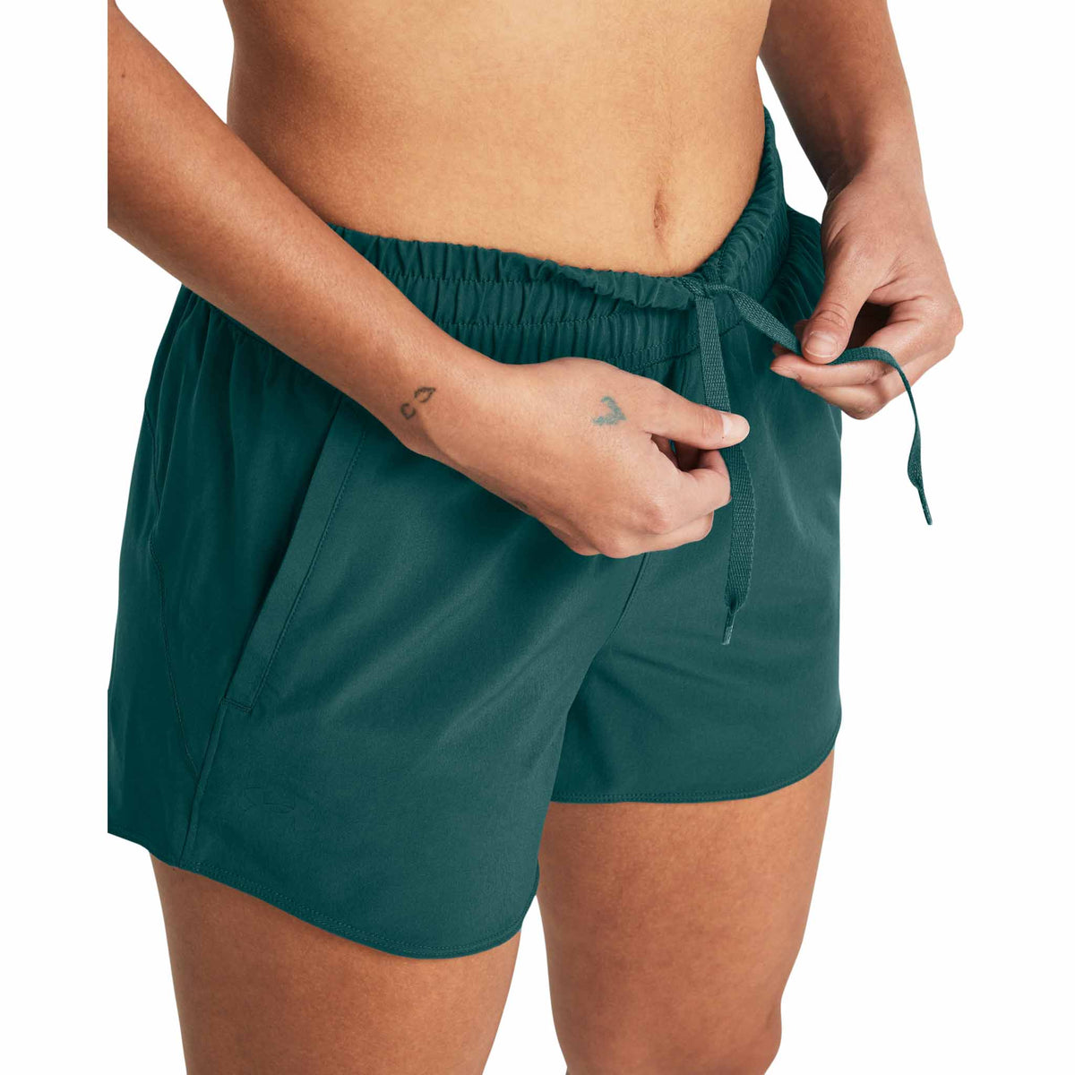 Under Armour UA Flex short tissé 8 cm (3 po) pour femme