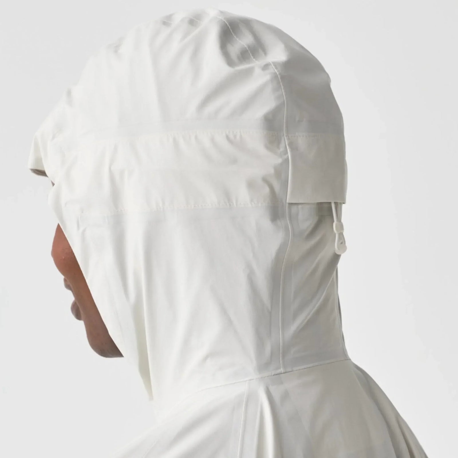 Brooks Canopy Waterproof Jacket women's waterproof jacket Bone