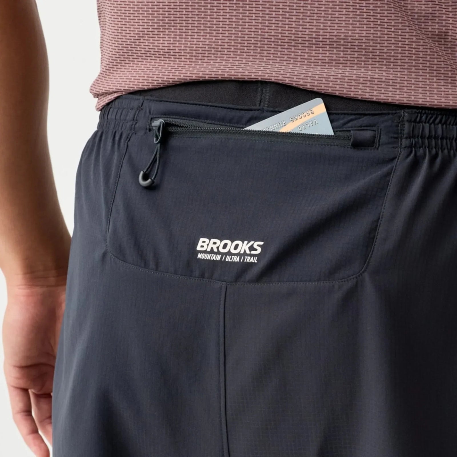Brooks Cascadia short de trail 2-en-1 5 po pour homme - Noir